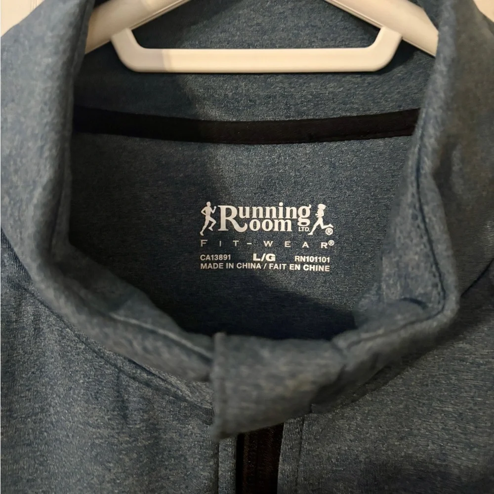 Men's Large Running Room Performance Jacket - Picture 3 of 4